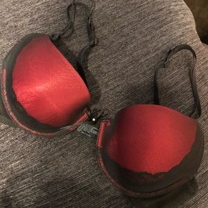 Red and black push-up bra 34B